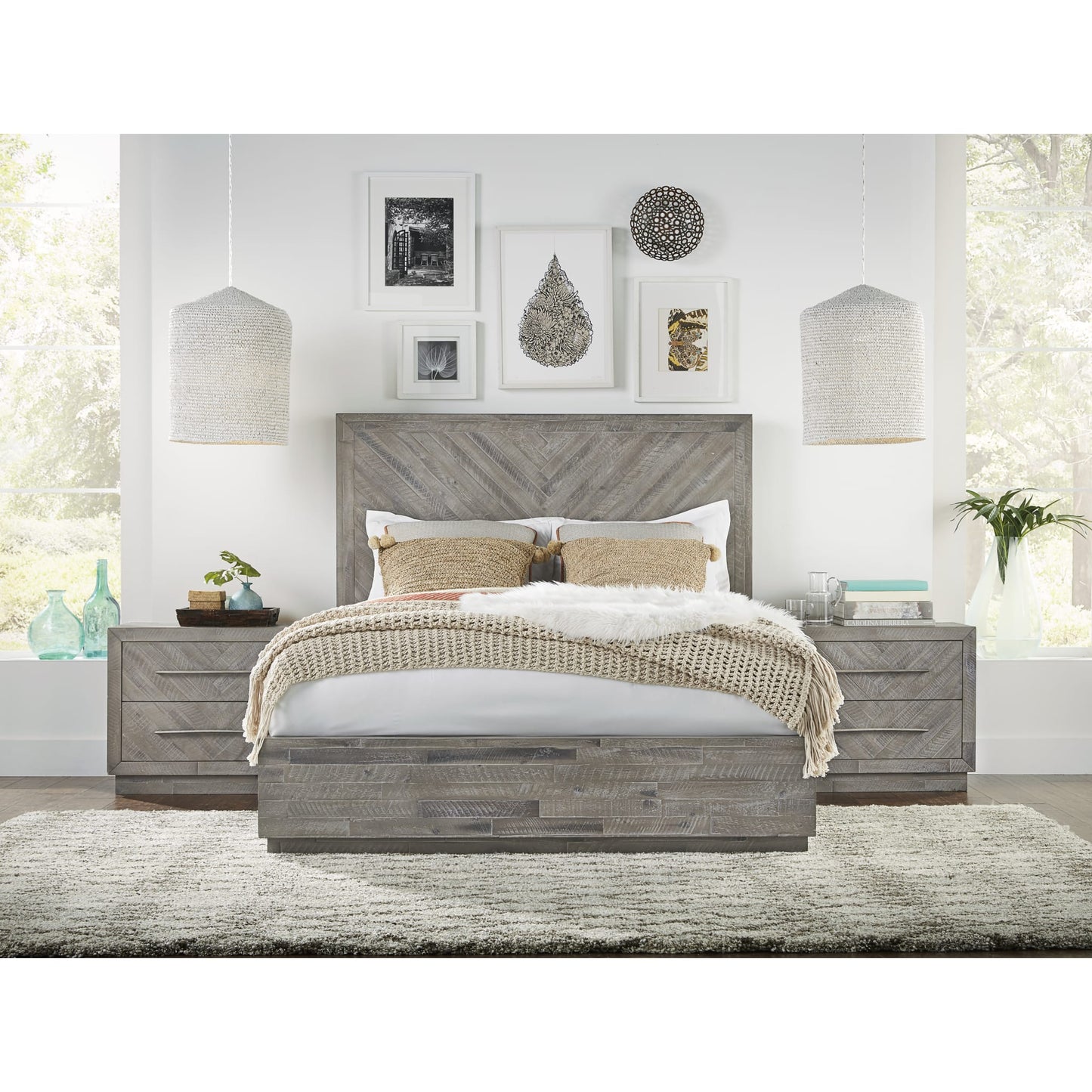 Letto a piattaforma in legno massello Alexandra in Rustic Latte