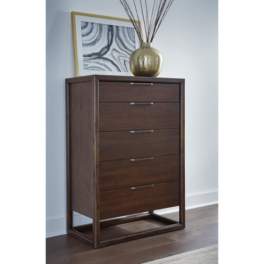 Cassettiera Sol in legno di acacia con cinque cassetti, colore marrone speziato