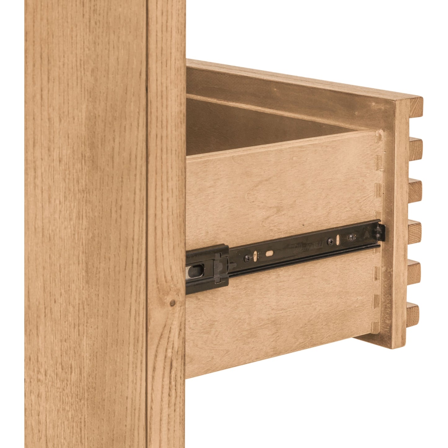Cassettiera in legno di frassino Tanner a cinque cassetti in lino