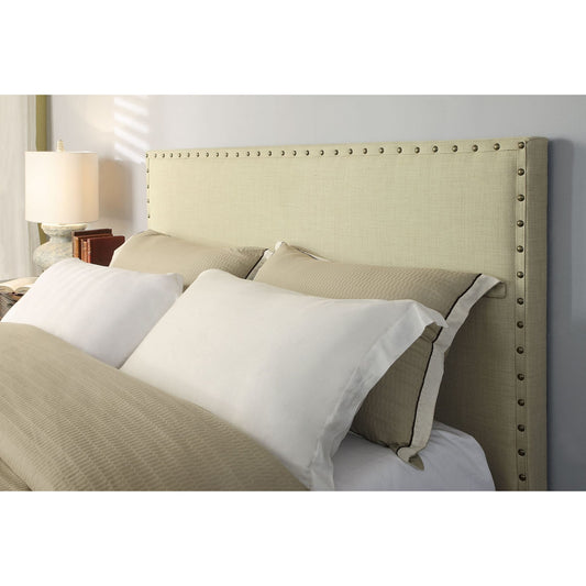 Testiera imbottita Tavel Nailhead in Tumbleweed