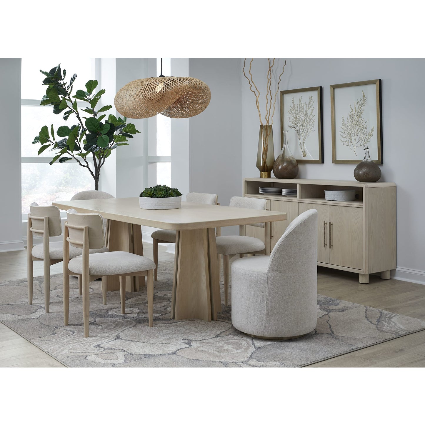 Credenza Zinnia a quattro ante e due ripiani in sabbia bianca